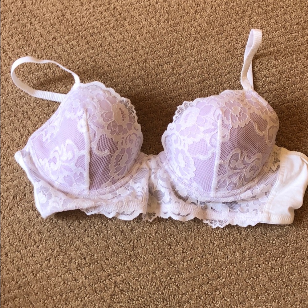 White lace bra